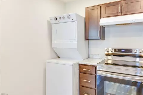 Other - 1816 Bancroft Dr, Hampton, VA 23663 photo 6 of 8