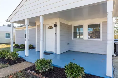 1816 Bancroft Dr, Hampton, VA 23663