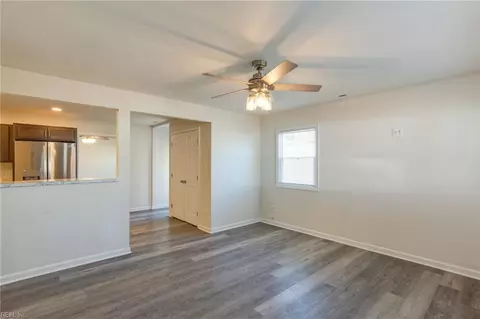 Living - 1816 Bancroft Dr, Hampton, VA 23663 photo 1 of 3