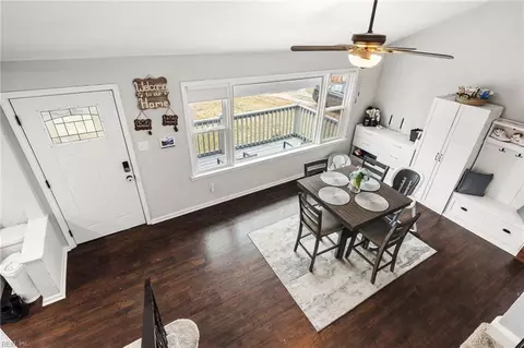 5381 Hummel Dr, Norfolk, VA 23502