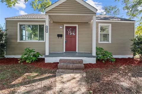 6102 Grayson Ave, Newport News, VA 23605