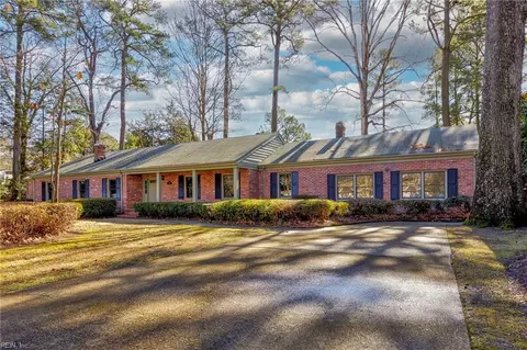1452 Ewell Rd, Virginia Beach, VA 23455