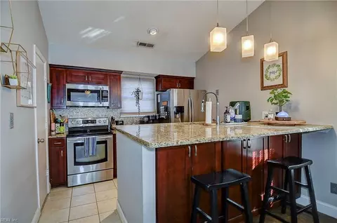 3622 Cinnamon Ct, Chesapeake, VA 23321