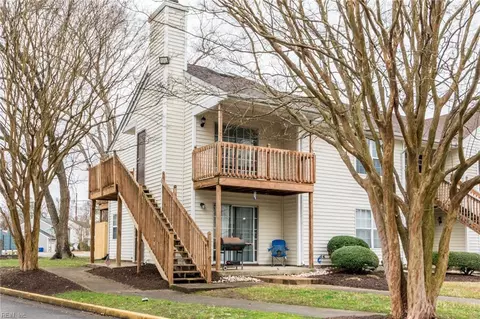 3772 Towne Point Rd #B, Portsmouth, VA 23703