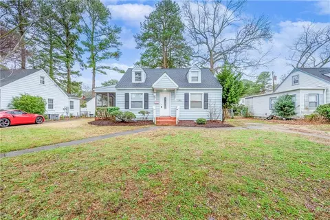 617 Maycox Ave, Norfolk, VA 23505