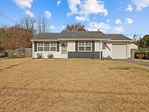 709 Teets Ln, Virginia Beach, VA 23455