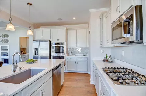 Kitchen - 320 Langton Rd, Chesapeake, VA 23322 photo 4 of 5