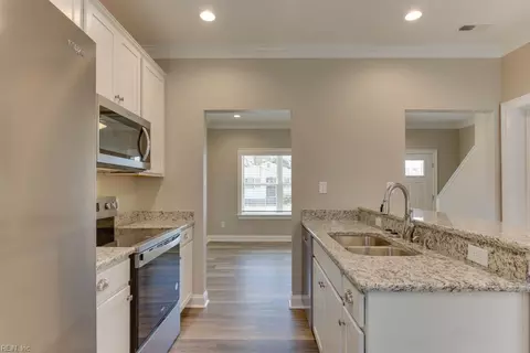 330 Culloden St, Suffolk, VA 23434 photo 19