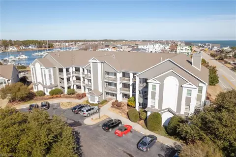 1031 High Dunes Quay Quay #203, Hampton, VA 23664