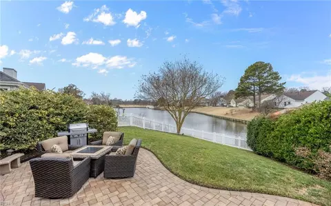 1129 Pond Cypress Dr, Virginia Beach, VA 23455