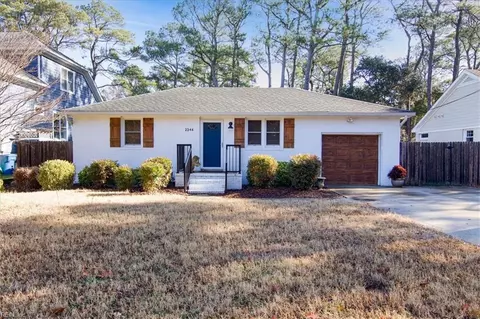 2246 Oak St, Virginia Beach, VA 23451