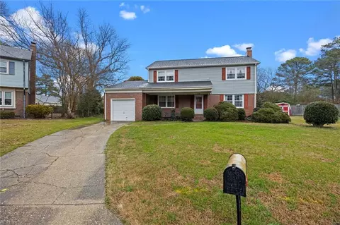 728 Downing Ln, Virginia Beach, VA 23452