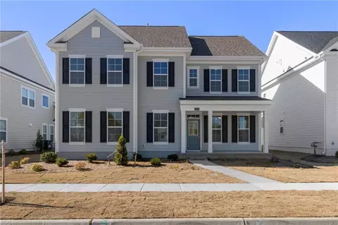 2204 Sanibel Ln, Chesapeake, VA 23321