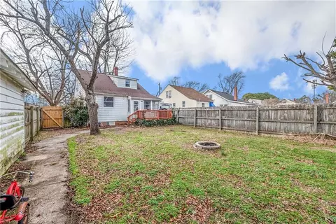 320 Cherokee Rd, Hampton, VA 23661 photo 20