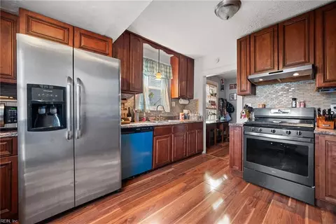 320 Cherokee Rd, Hampton, VA 23661 photo 5
