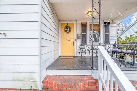 320 Cherokee Rd, Hampton, VA 23661 photo 2
