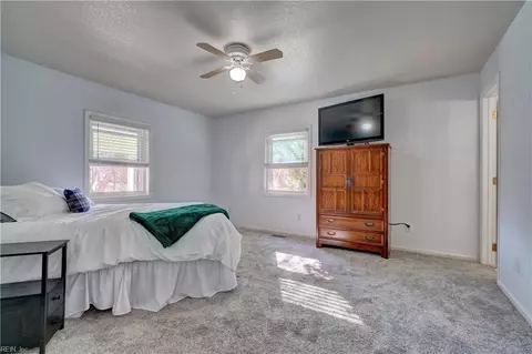 Bedroom - 8253 Simons Dr, Norfolk, VA 23505 photo 6 of 9