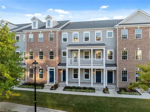 323 Freeman Dr, Hampton, VA 23666