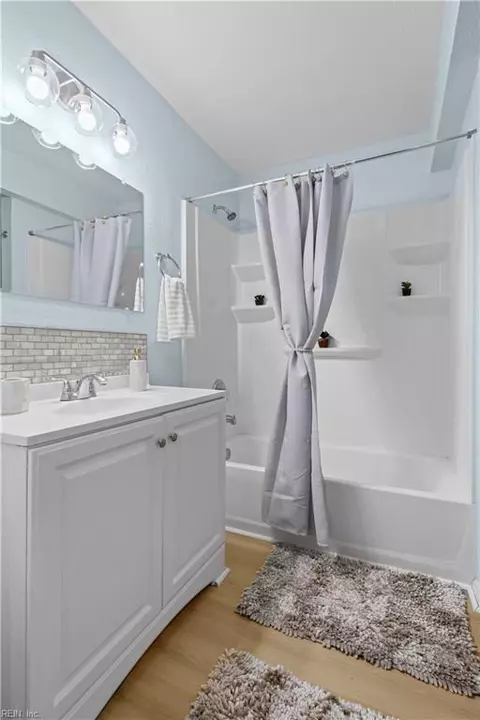 Bath - 603 Marcus St, Chesapeake, VA 23320 photo 1 of 5