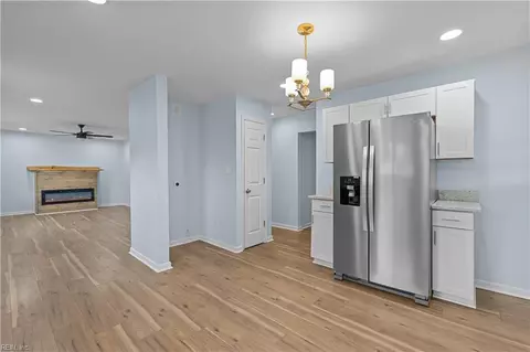 Entry Way - 603 Marcus St, Chesapeake, VA 23320 photo 3 of 3