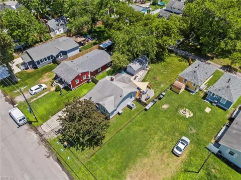 View/Area - 126 N Second St, Hampton, VA 23664 photo 1 of 4