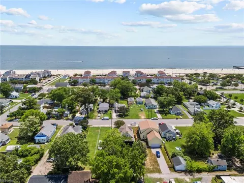 View/Area - 126 N Second St, Hampton, VA 23664 photo 3 of 4
