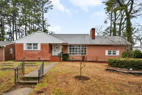 25 Gayle St, Hampton, VA 23669