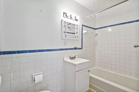 313 Atlantic Ave, Hampton, VA 23664 photo 9