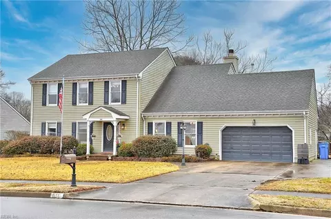 516 N Hills Dr, Chesapeake, VA 23320