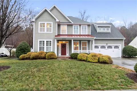 4753 Lake Shore Dr, Chesapeake, VA 23321