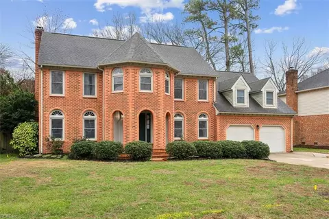 1208 Heathcliff Dr, Virginia Beach, VA 23464