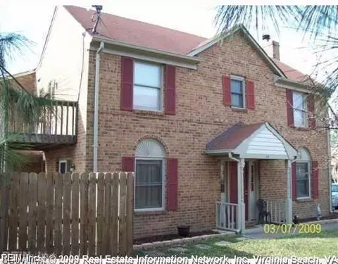 45 Dawn Ln, Hampton, VA 23666