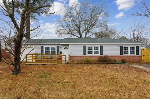 4748 Quinwood Ln, Virginia Beach, VA 23455