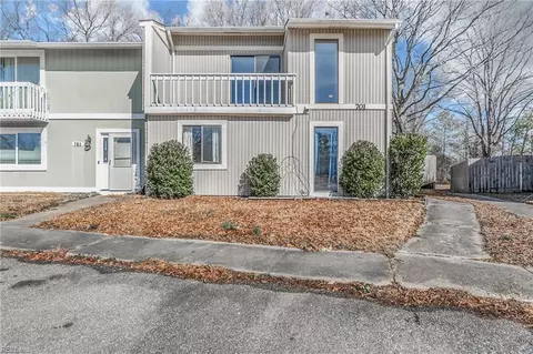 701 Alder Cir, Virginia Beach, VA 23462