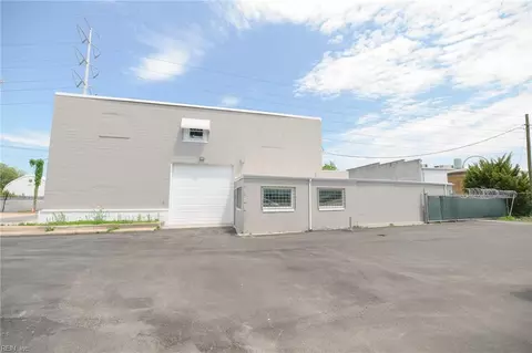 2850 Cromwell Rd, Norfolk, VA 23509