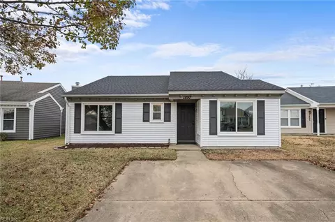1897 Scarlotti Ct, Virginia Beach, VA 23454