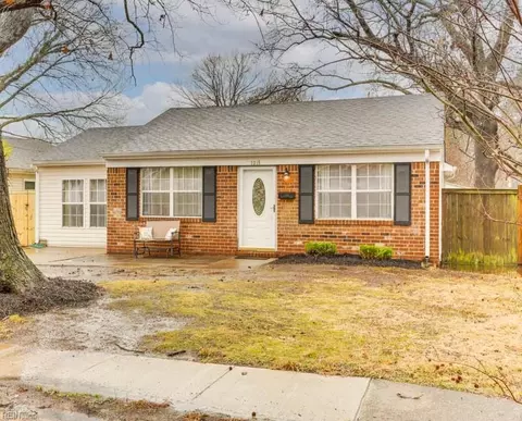 3215 Herbert St, Norfolk, VA 23513 photo 2