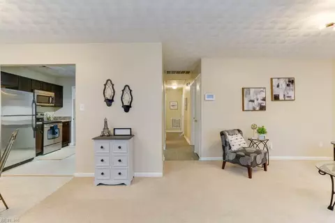 3215 Herbert St, Norfolk, VA 23513 photo 4