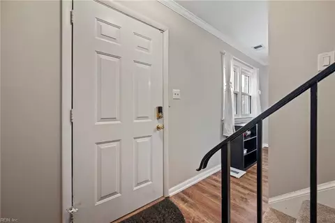 Entry Way - 540 Stockton St, Hampton, VA 23669 photo 1 of 2