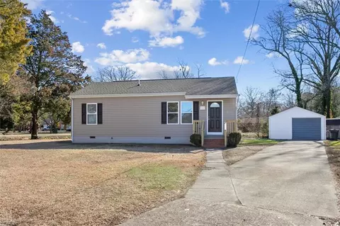 6 Teakwood Ct, Hampton, VA 23666