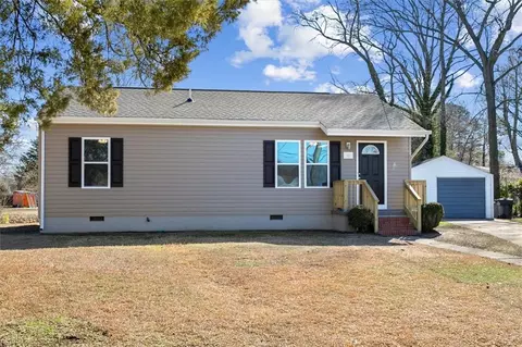 6 Teakwood Ct, Hampton, VA 23666 photo 2