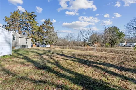 6 Teakwood Ct, Hampton, VA 23666 photo 25
