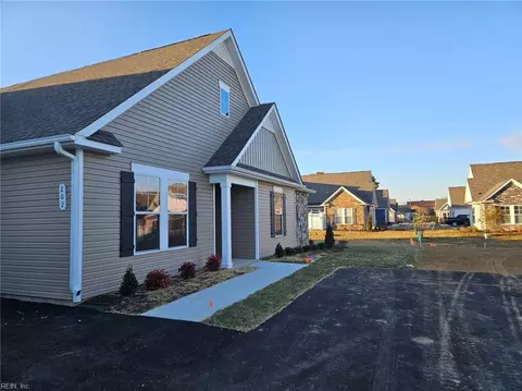 202 St Pauls Ave #29-2, Smithfield, VA 23430
