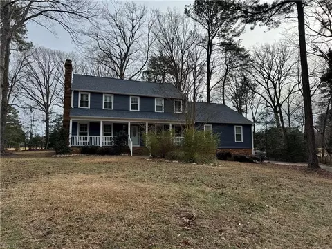 104 Boca Raton Cir, Williamsburg, VA 23185
