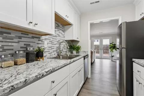 1239 Mill Stream Way, Chesapeake, VA 23320