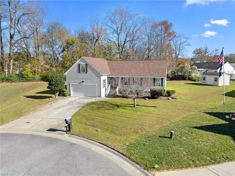 310 Crown Arch Arch, Suffolk, VA 23435