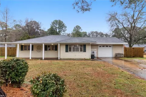 4709 Clintwood Dr, Portsmouth, VA 23703