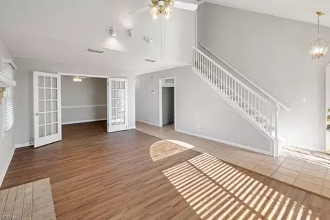 1104 Crossway Rd, Virginia Beach, VA 23454