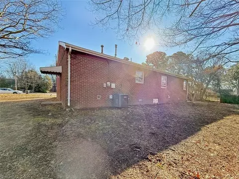 16 Freda Ct, Hampton, VA 23666 photo 23