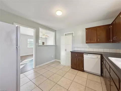16 Freda Ct, Hampton, VA 23666 photo 17